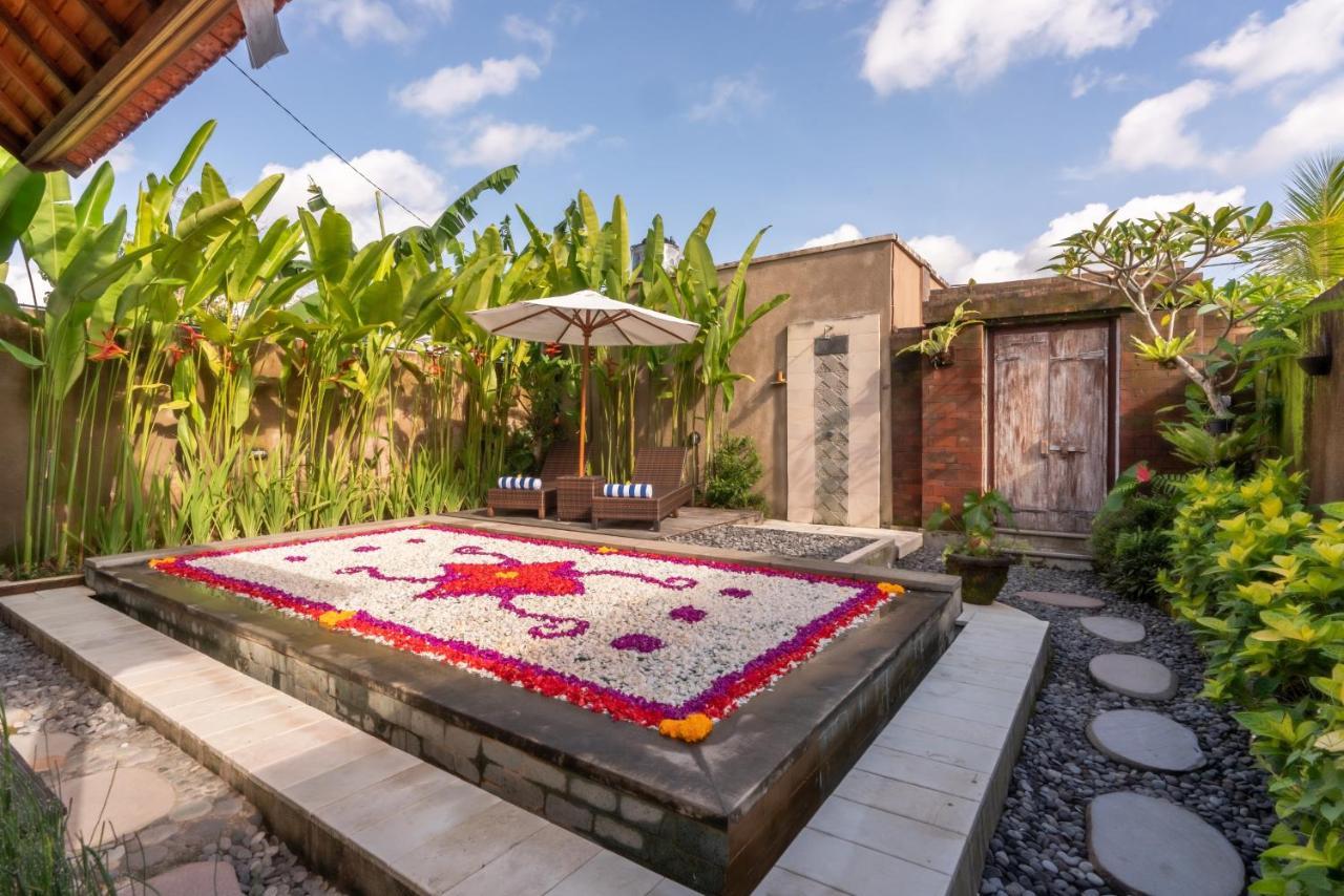 Sridewi Villas Ubud Bagian luar foto