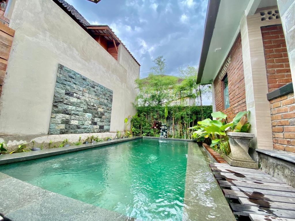 Sridewi Villas Ubud Bagian luar foto